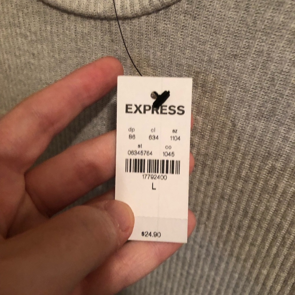 Express Ribbed Mock-Neck Crop Top NWT - Picture 5 of 5